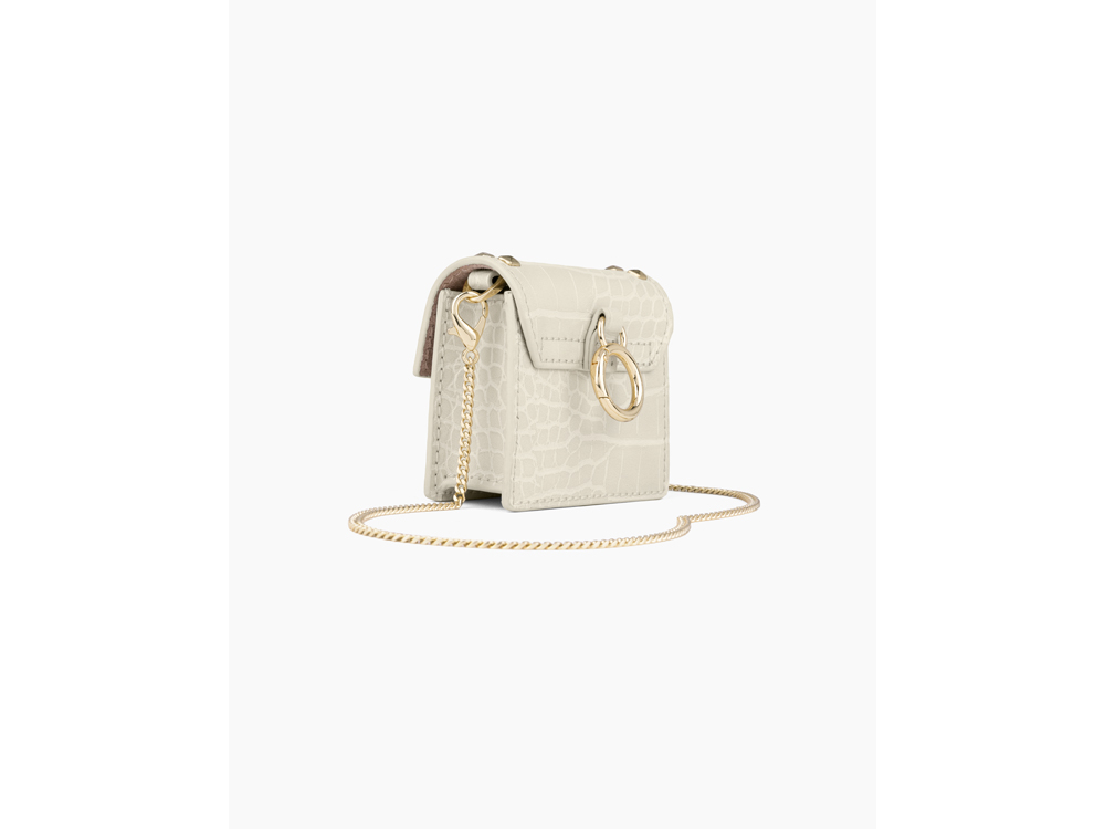 Mini sac IDEAL OF SWEDEN pour AirPods - Modèle Zoe - Beatstuds Cream Coco