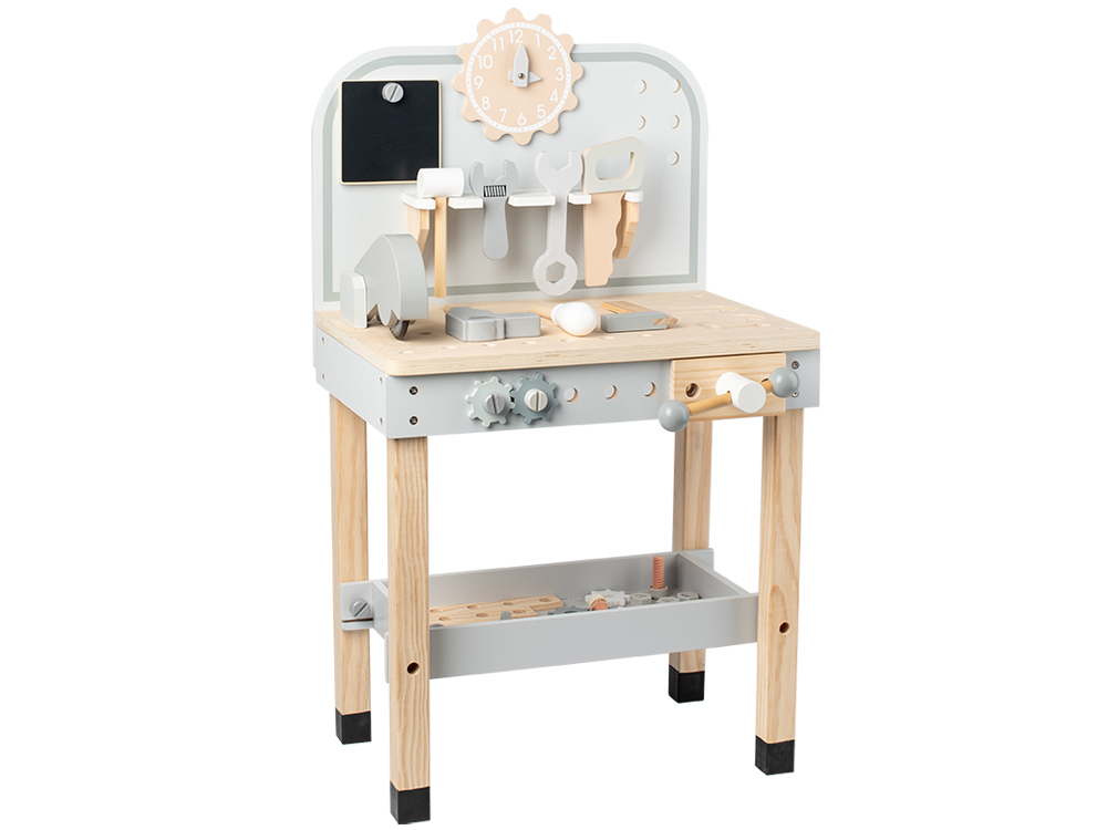 Établi en bois avec accessoires